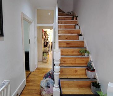 4 bedroom terraced house to rent - Photo 1