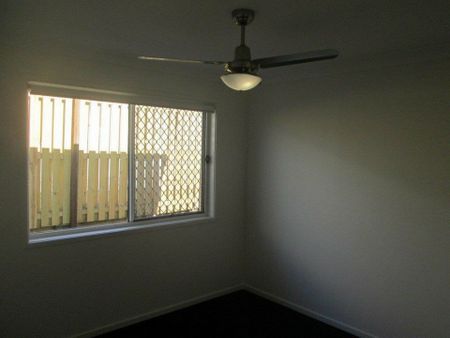 Cute 3 bedroom duplex - Photo 5