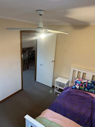 Doncaster East - Photo 1