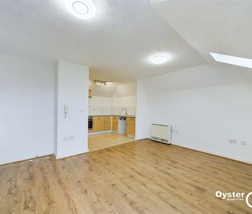 Vancouver Road, Broxbourne, EN10 - Photo 4
