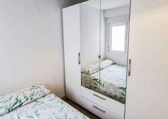 Carrer del Doctor Vicent Zaragoza, Valencia, Valencian Community 46020