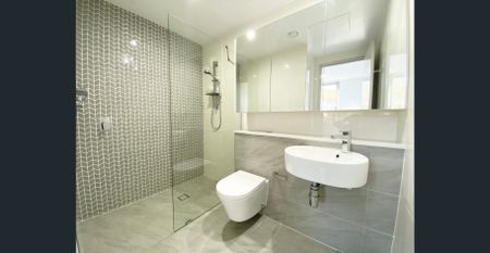 Bright two bedroom apartment in Waterloo - Photo 5