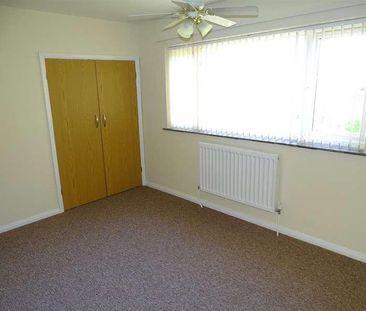 Parkside, Beck Row, IP28 - Photo 4