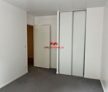 Location Appartement 3 pièces 66m² - Photo 4