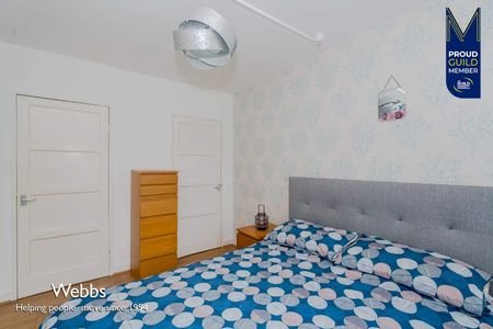 Princess Court, Wolverhampton - Photo 3