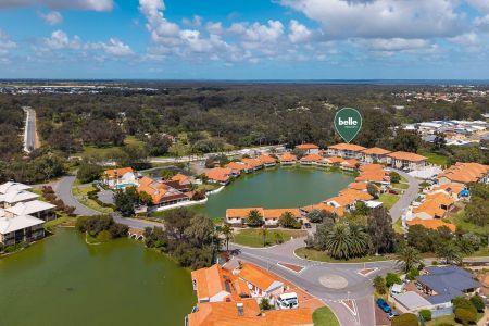 Brand New 2 Bedroom 2 Bathhrom Ground Floor Unit - Photo 2