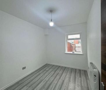 St. Georges Street, Bolton, BL1 - Photo 5