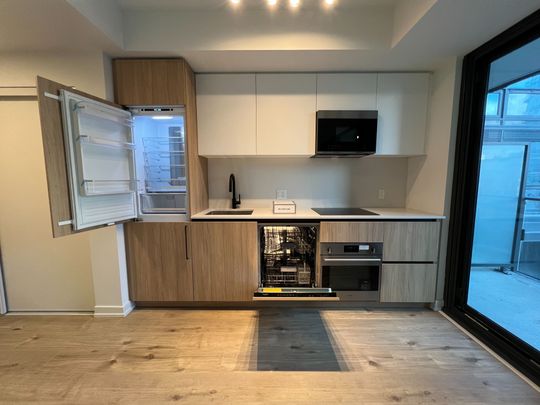 For Lease - 33 Parliament Street Unit# 602, Toronto, Ontario - Photo 1