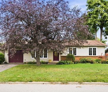 For Lease - 1377 Fontenay Crescent, Hunt Club - South Keys and Area, Ontario - Photo 4