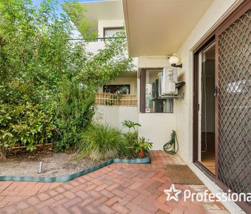 2/147 Hubert Street, East Victoria Park, WA 6101 - Photo 3