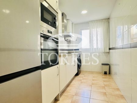 Piso de alquiler en Calle Héroe de Sostoa, Parque Ayala - Jardín de la Abadía - Huelín - Photo 5