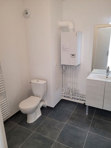 RONCQ - APPARTEMENT - T2 - Photo 4