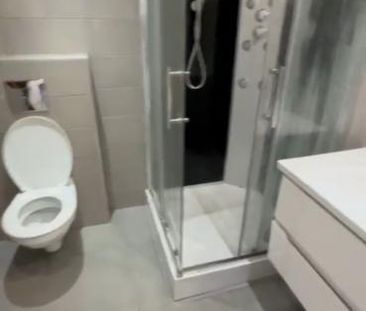 Location Appartement 2 pièces 38m² ST MAUR DES FOSSES 94210 - Photo 2