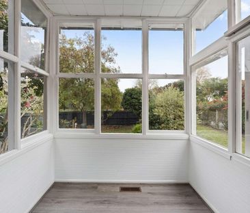 Art Deco Charm in a Prime Glen Iris Pocket - Photo 3