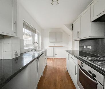 Hazelwood Gardens, St. Leonards, TN37 7HL - Photo 5