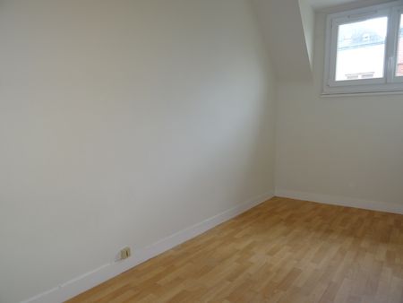 Location Appartement 2 pièces 42m² ORLEANS 45000 - Photo 4