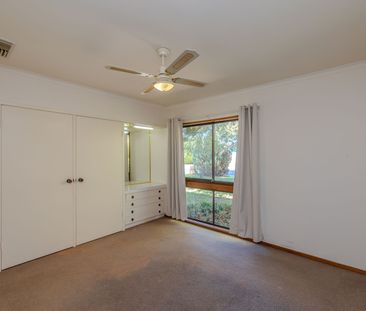 Spacious Family Home in Prime Location - Photo 1