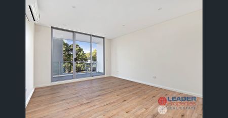 Split-level Apartment - High level with area views - Photo 3