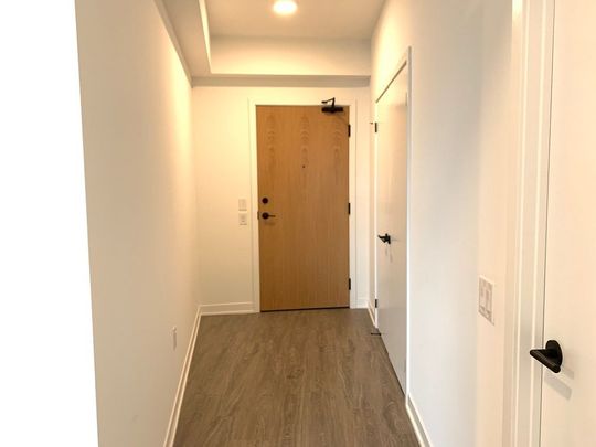 For Lease - 2495 Eglinton Avenue Unit# 2013, Mississauga, Ontario - Photo 1