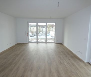 Neubau/Erstbezug: Moderne 4-Zimmer-Wohnung mit eigenem Garten! - Photo 2