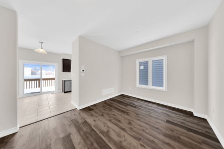 For Lease - 120 McEachern Lane, Gravenhurst, Ontario - Photo 2