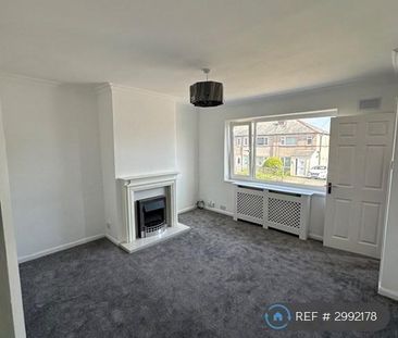 2 bedroom terraced house to rent - Photo 2