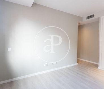 Apartment for rent in Sants - Photo 2