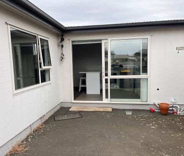 Ready for new tenant/s - Photo 1