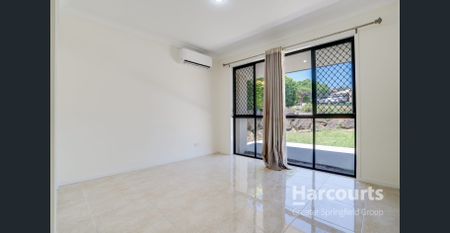 Fresh, Spacious & Move-In Ready - Perfect for Families! - Photo 2