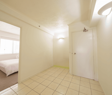 Welcome to Your New Home in the Heart of Townsville City - Photo 3