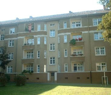 *** Schöne Altbauwohnung im beliebten Luisenhof sucht neuen Mieter *** - Photo 2