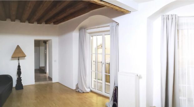 Innenhoflage - großzügige Altbauwohnung 88m2 - Altstadt Linz - Photo 1