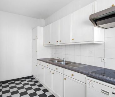 Verzorgd appartement met twee slaapkamers en terras te Wijnegem! - Photo 3
