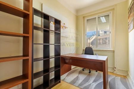 Apartment T4 in Avenidas Novas, Lisboa - Photo 4