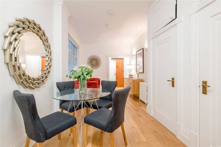 Strathmore Court, St John’s Wood - Photo 2