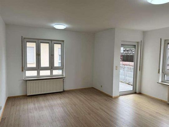 Gemütliche 2-Zimmer-Wohnung mit Balkon und Stellplatz - Photo 1