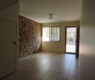 Great Location - Two Bedrooms plus Study Nook! - Photo 5