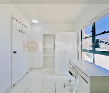 3 bed 2 bath-023 - Photo 6