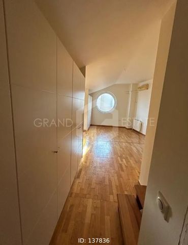 Μονοκατοικία 180 τ.μ. προς ενοικίαση - Photo 3