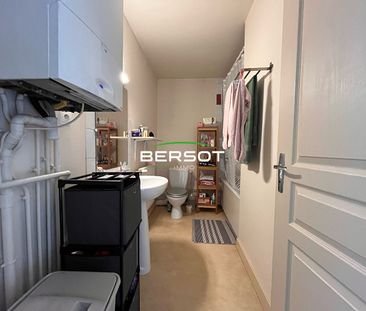 Appartement T2 avec cave situé avenue Fontaine Argent à Besançon - Photo 5