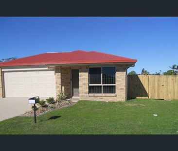 Your Next Family Home Awaits in North Mackay! - Photo 3