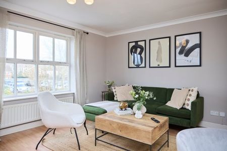 Stocton Close, Guildford - Photo 5