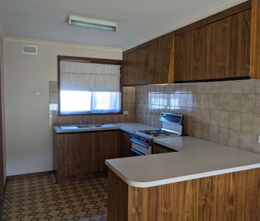Centrally Located Unit! - Photo 4