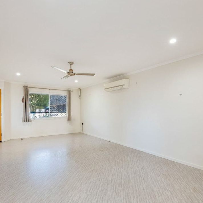 Spacious 3 Bedroom Family Home with Large Shed and Rumpus Room - Photo 1