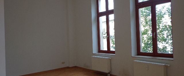 helle 3- RWE mit Balkon und Fahrstuhl im Zentrum von Görlitz ! - Photo 1