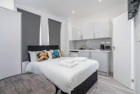 Studio to rent - Photo 4