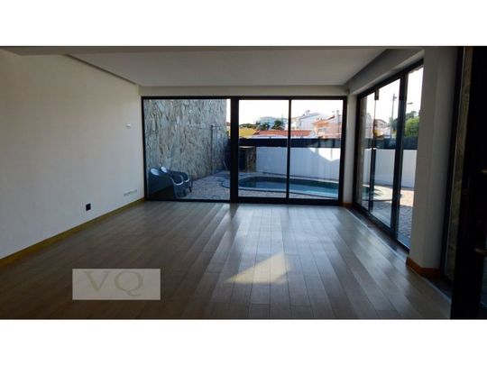 3 room luxury House for rent in Cascais e Estoril, Portugal - Photo 1