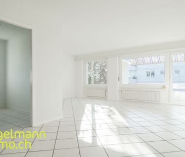 4 room apartment with balcony / Appartement de 4 pièces avec balcon - Foto 6