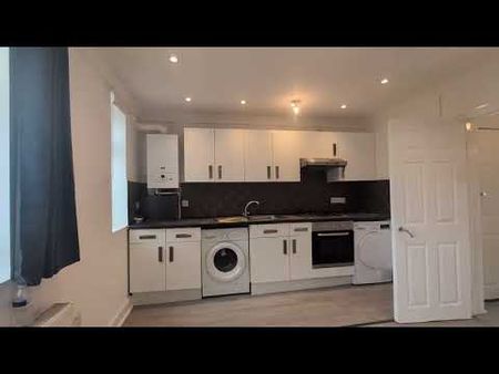 1 Bed Flat, Ruskin Road, N17 - Photo 2