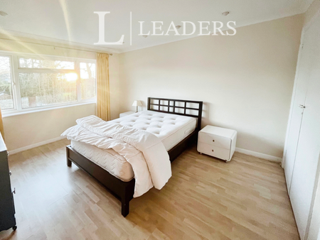 3 bedroom house to rent Spring Lane, Bottisham, Cambridge, CB25 - Photo 5